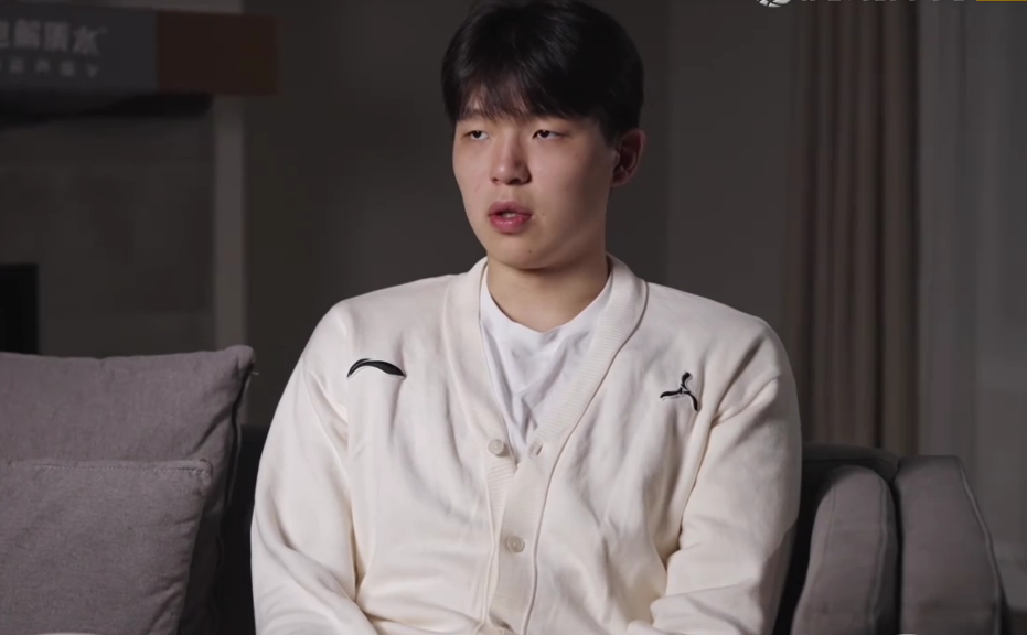 kaiyun-杨瀚森:世界上只有400个人打NBA 上场时间要去争取而不是要求