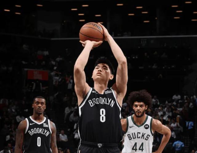 崔永熙登场拿到1分！时隔2189天 NBA再现中国球员