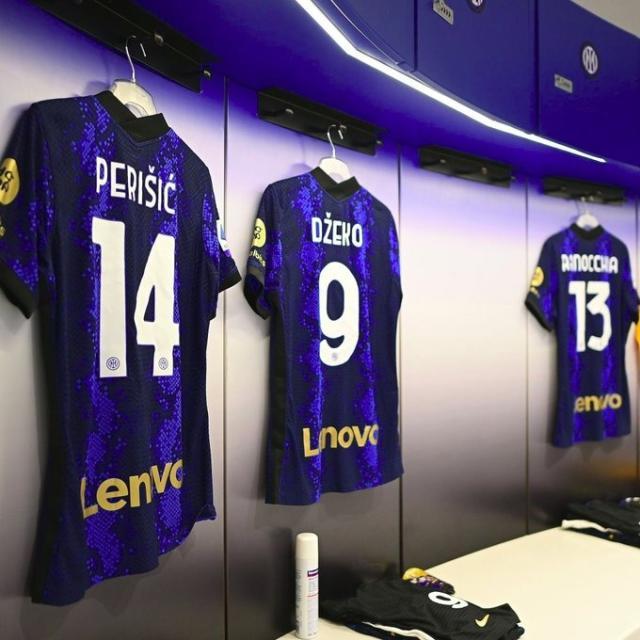 1653231536025047433.jpg FTXuMVPagAAMULC.jpg